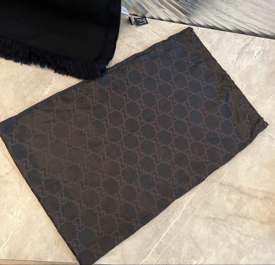 GUCCIマフラー ミラノ本店購入 保存袋付き 美品 ブラック