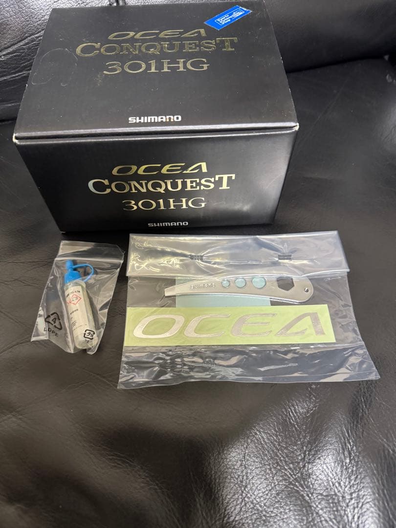 １５オシアコンクエストHG 左巻き　オーシャンマークノブ　ライン無し