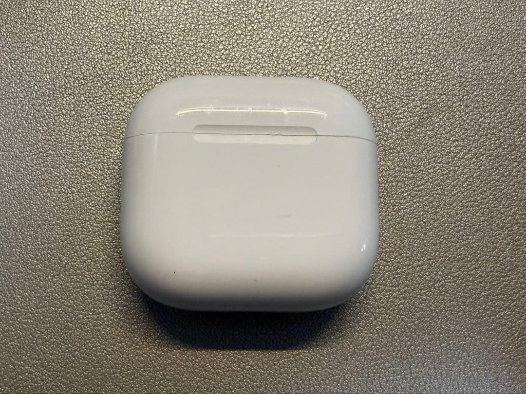 m*n様 【純正】Apple AirPods 4 ノイズキャンセリング搭載
