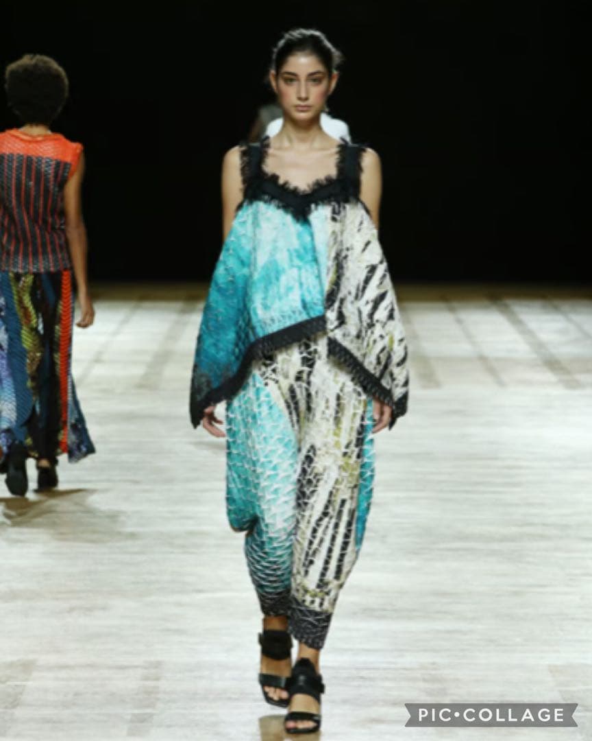 ISSEY MIYAKE 3D 変形パンツ スチームストレッチ イッセイミヤケ