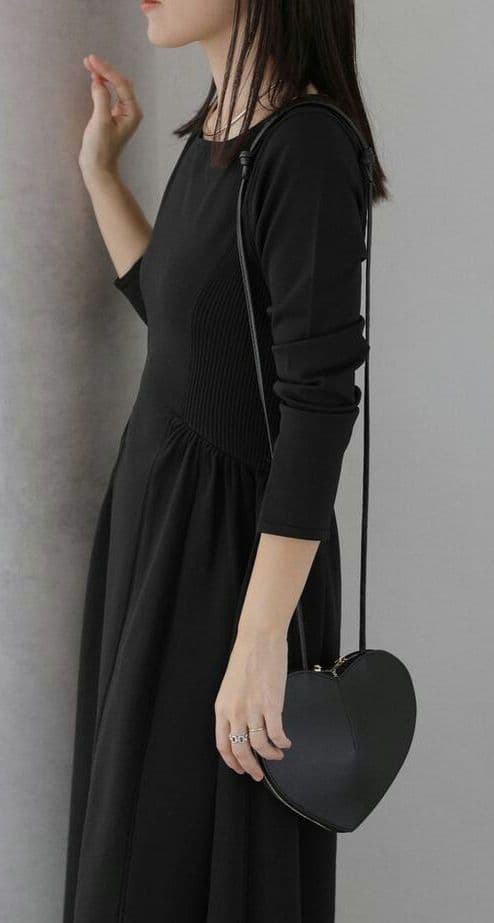 【新品】ラトータリテ フィットフレアニットワンピース