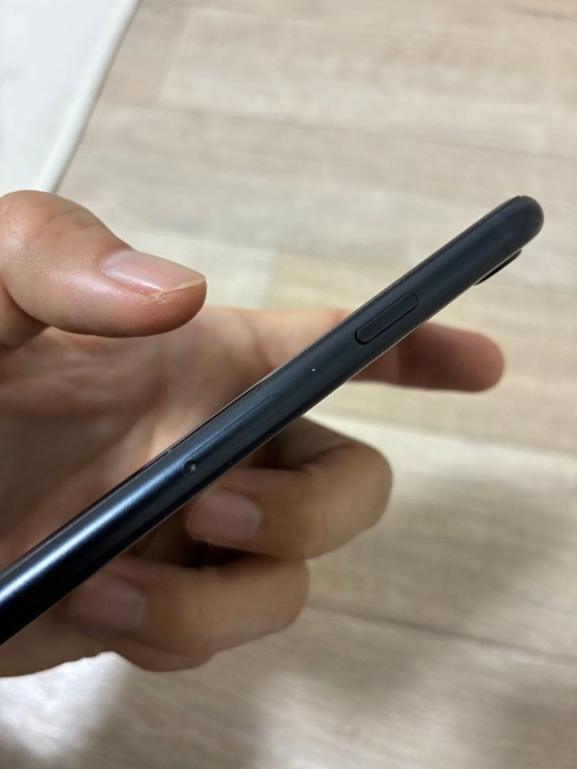 【美品】iPhone SE3 （128GB）ミッドナイト