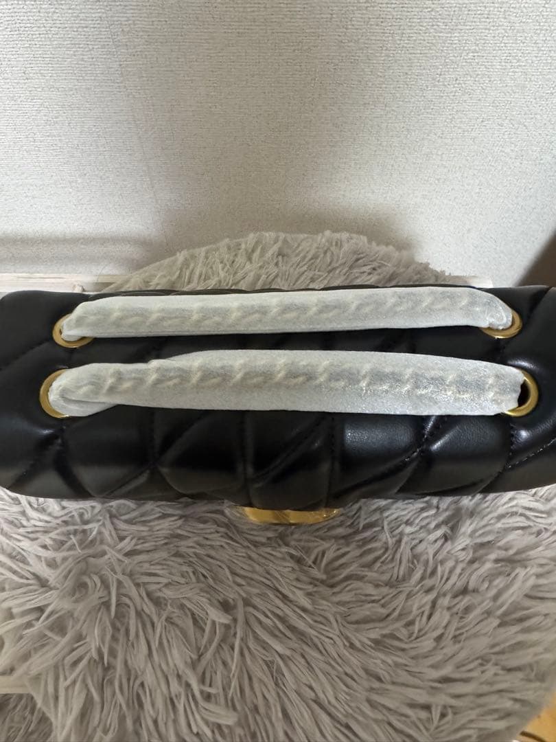 COACHタビー ショルダー バッグ 26・キルティング　ブラック/ゴールド