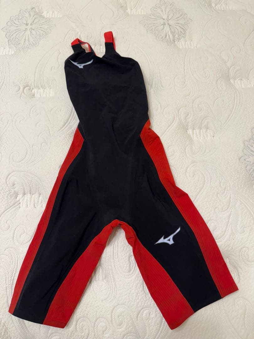 最新　ミズノ　競泳水着　高速水着　GX SONIC VI CR S