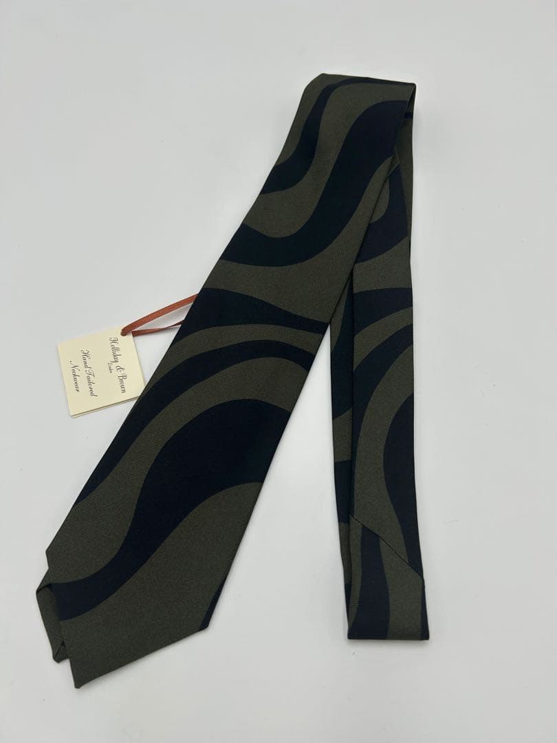 新品未使用　Holliday & Brown ネクタイ　ホリデー&ブラウン　緑