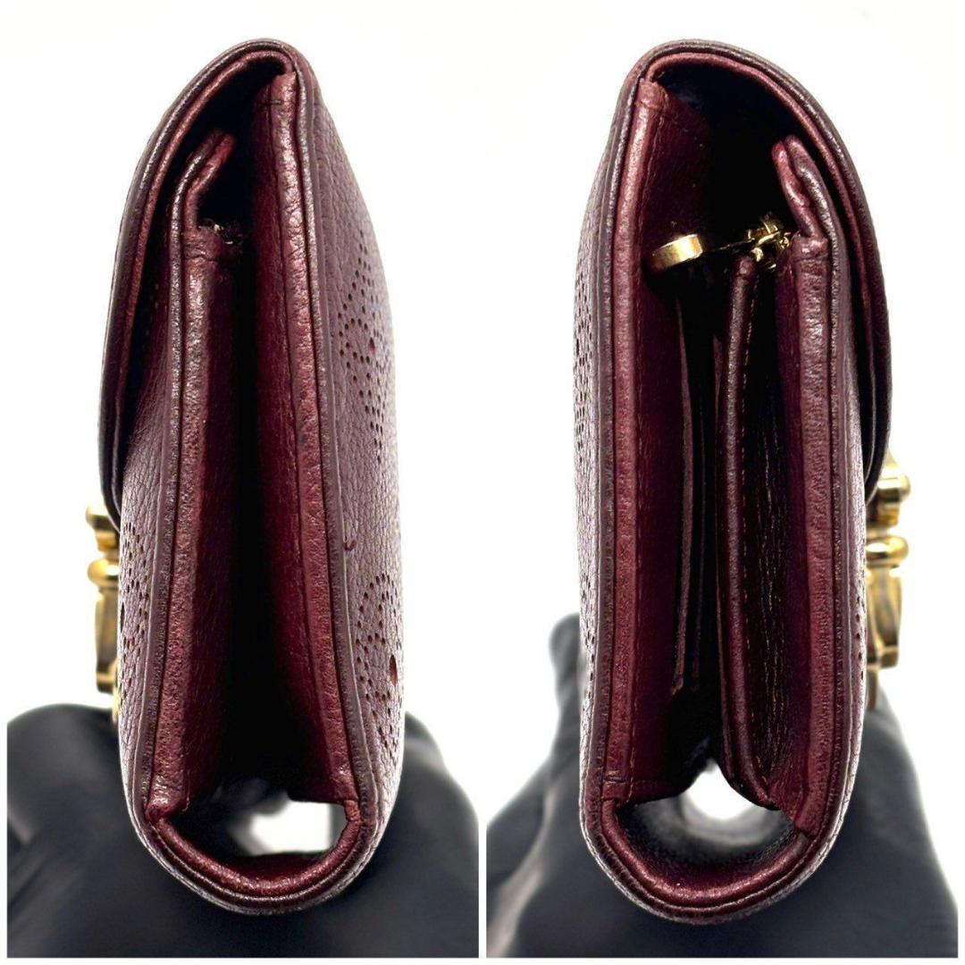 こ*ん様 ルイヴィトン　マヒナ ポルトフォイユ・アメリア 長財布 パンチング レ