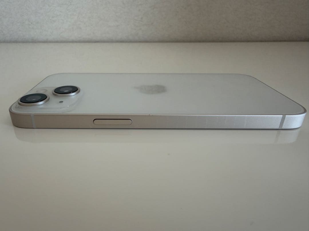 Apple iPhone 14 スターライト 本体
