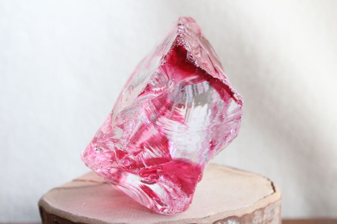 インドネシア産アンダラクリスタル　マルチカラー（ピンク・クリア）