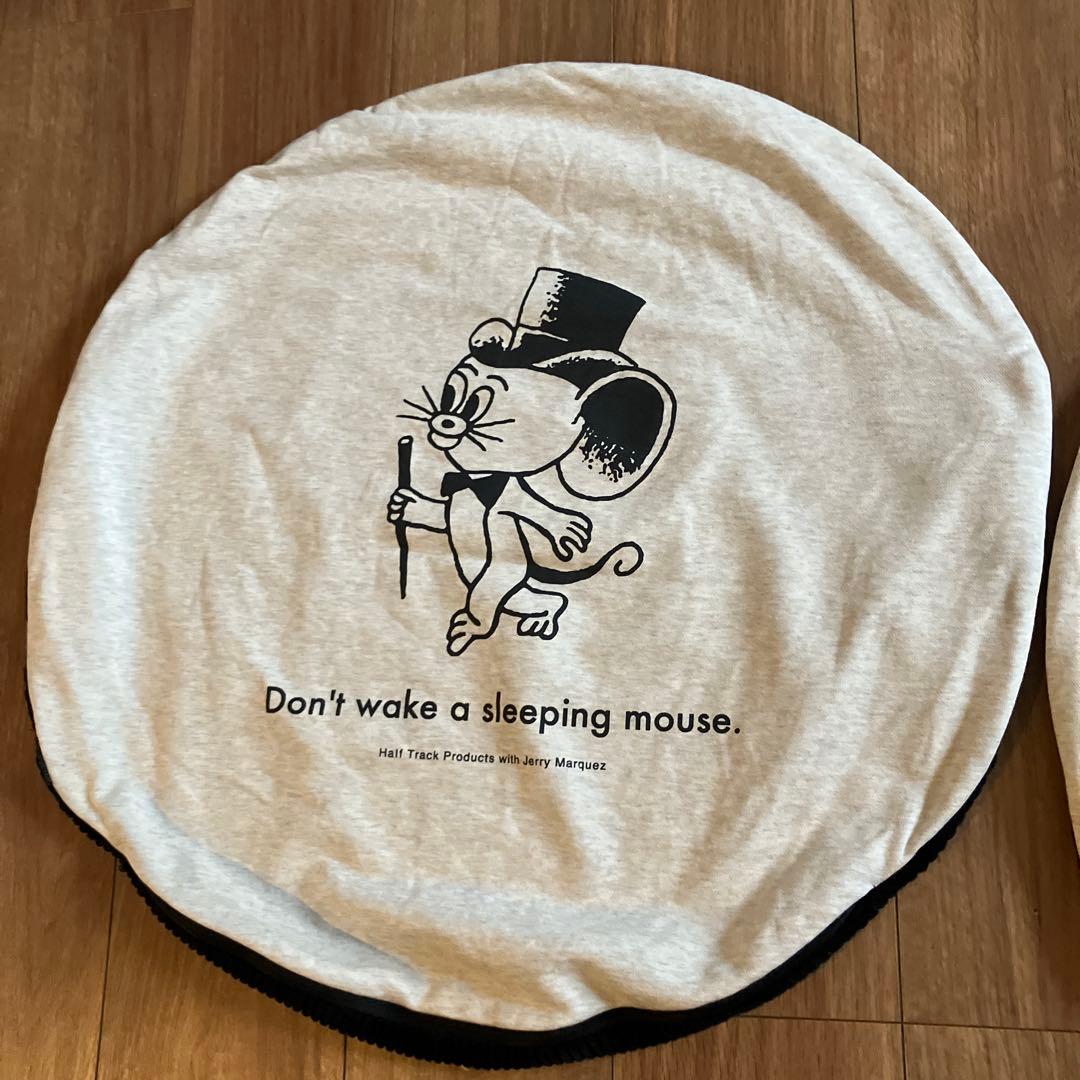 ハーフトラックプロダクツ　ノンスリープクッション　65cm ジェリーマルケス