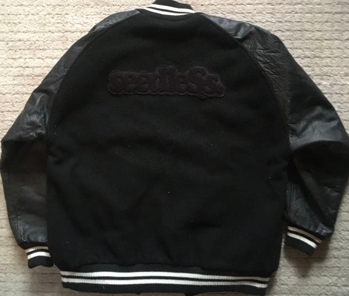 スタジャン　Ｌsize seedleSs