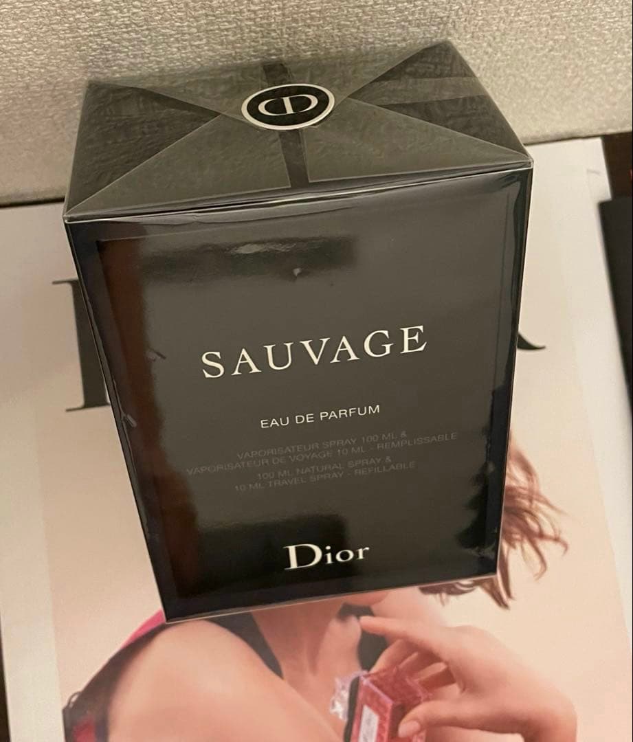 2025 DIOR 限定品　ソヴァージュ　100ml 香水　スプレー セット
