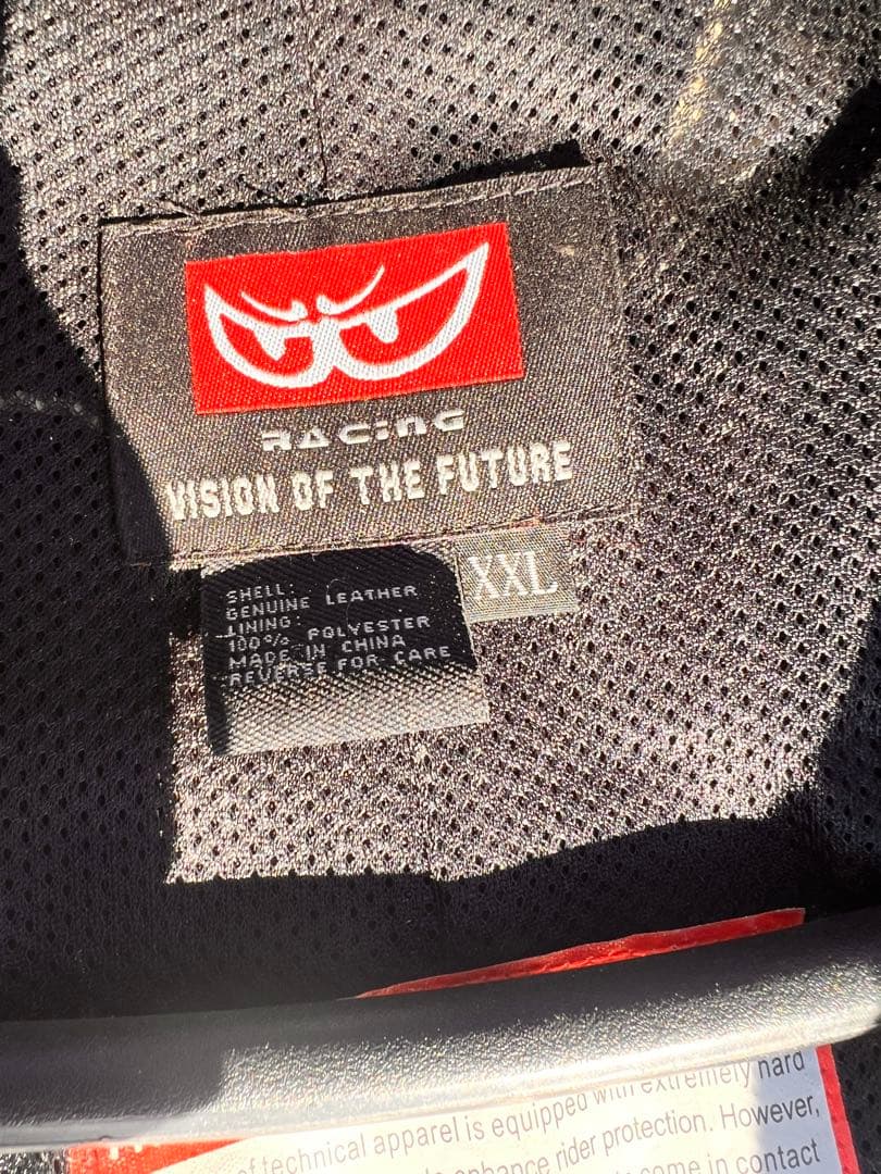 ベリック レーシングスーツ