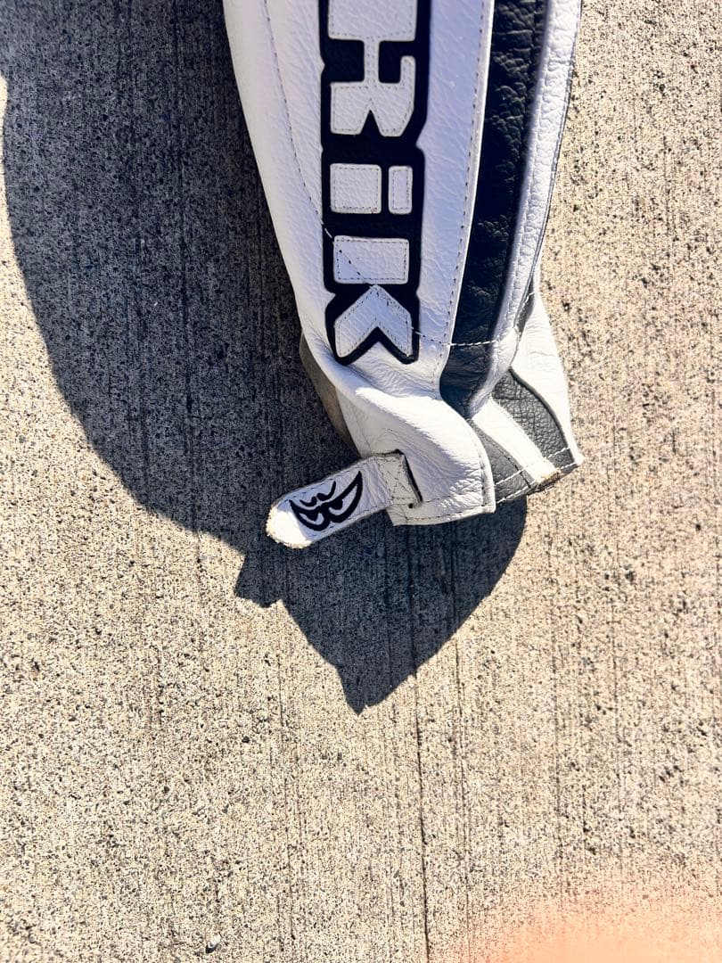 ベリック レーシングスーツ