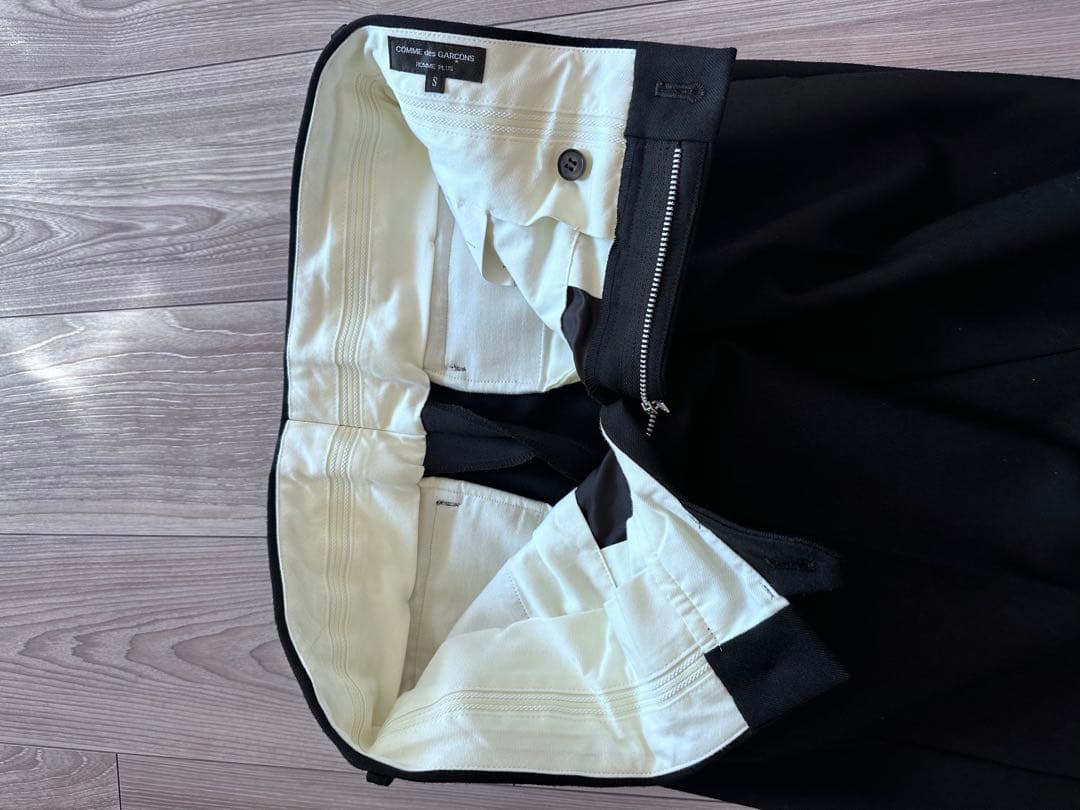 【値下げ】コムデギャルソンオムプリュス　黒 ウールスラックス スリムフィット S