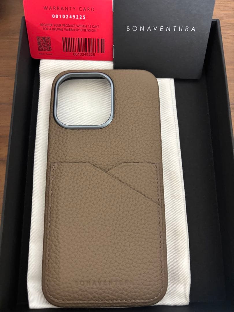 ボナベンチュラ　iPhone15 pro max ケース　新品　未使用