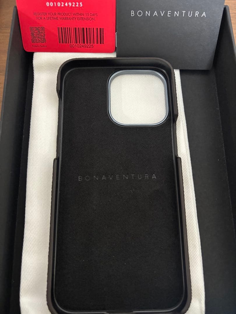 ボナベンチュラ　iPhone15 pro max ケース　新品　未使用