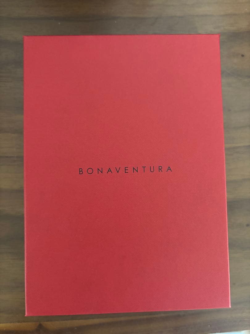 ボナベンチュラ　iPhone15 pro max ケース　新品　未使用