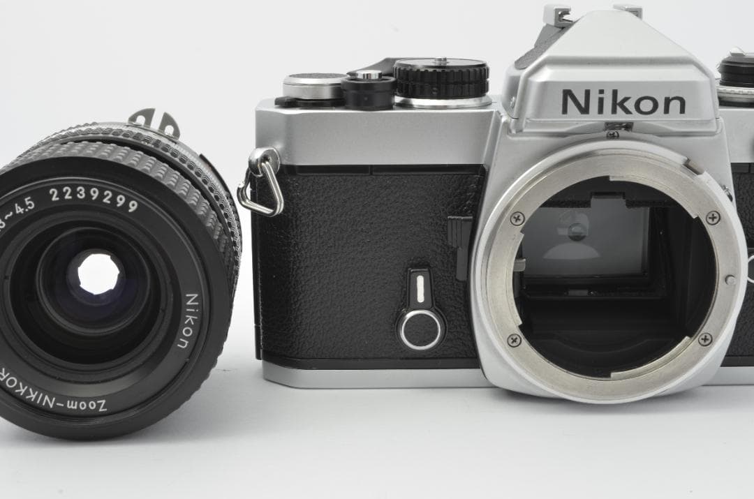 【美品】Nikonニコン FE シルバー【完動品】ズームレンズ、フィルター付き