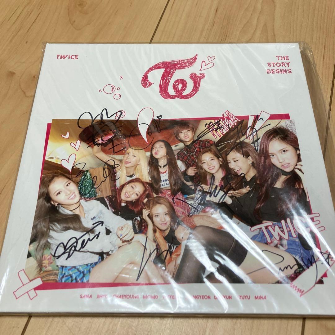 TWICE サイン　the story begins