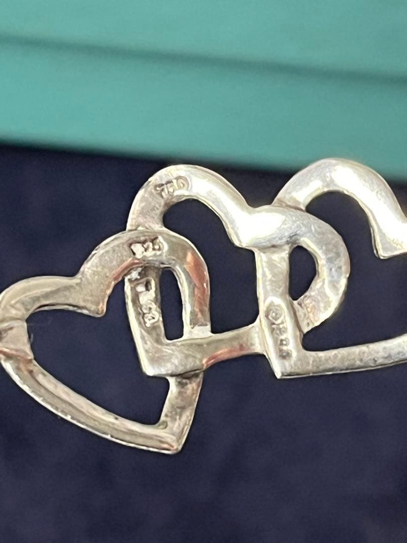 Tiffany ヴィンテージ トリプルハート バングル 18K SV925