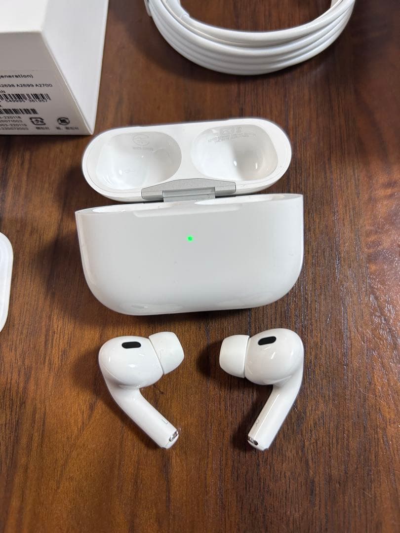 【美品】MQD83J/A AirPods Pro 2 及びおまけケース付き