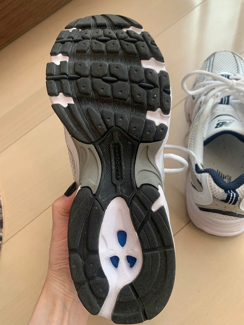 aki★New Balance MR530SG ホワイト　スニーカー
