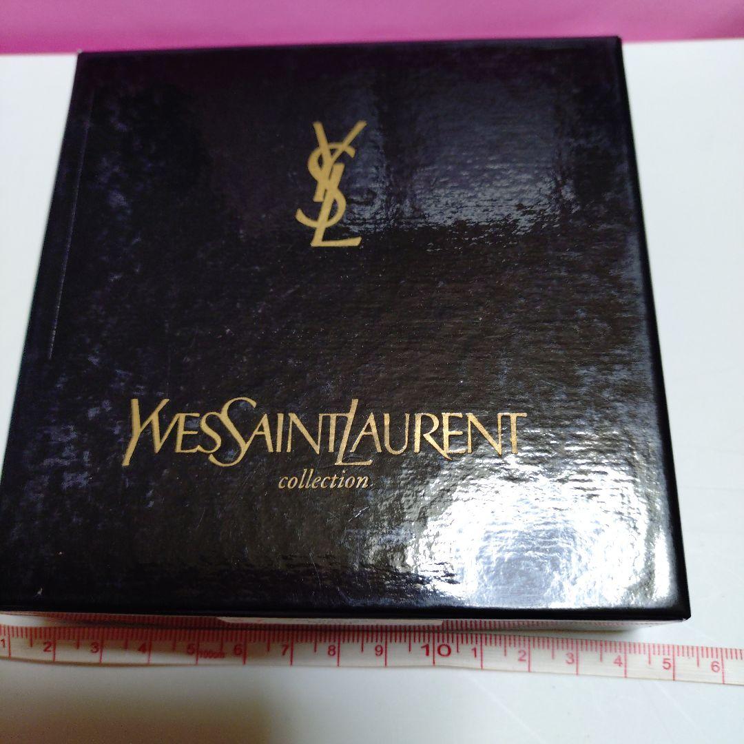 イブサンローラン 折り財布 新品 未使用 財布