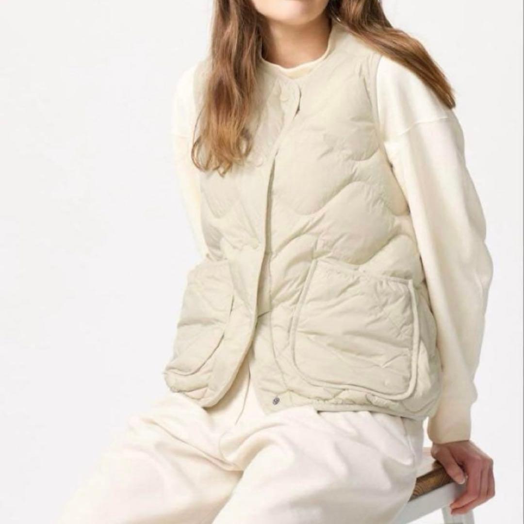 【未使用】ユニクロ ウルトラライトダウンベスト コントワーデコトニエ　XL