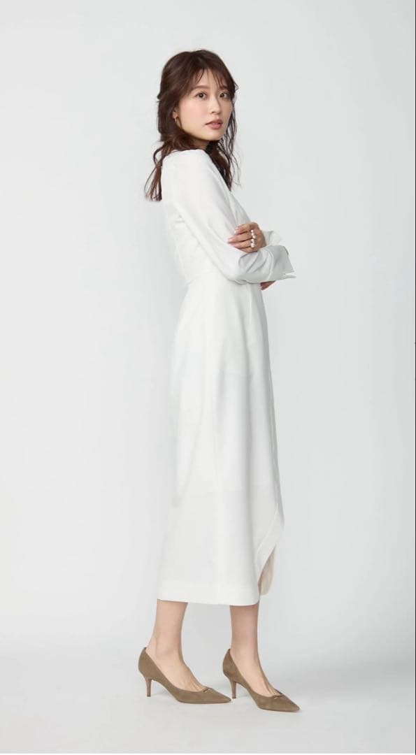 新品Audire Tulip hem dress (Ivory)
