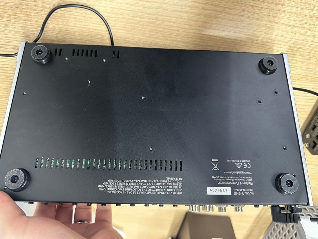 Roland V-8HD　DUO-CAPTURE EXおまけつき