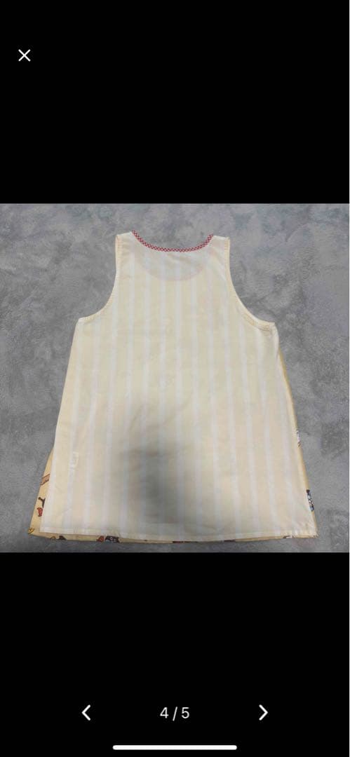 タイムセール　アンパンマン　にじいろのさかな エプロン 保育