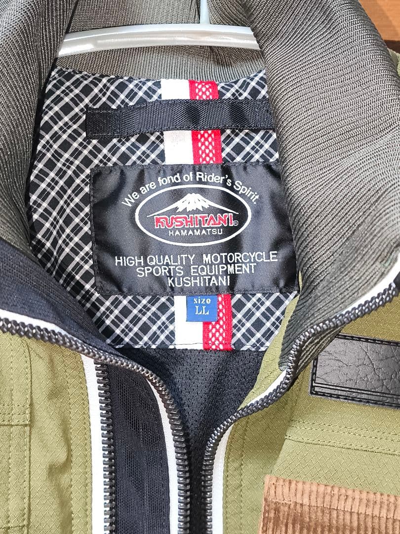 クシタニ　アーカナリブブルゾン　オリーブ　サイズLL