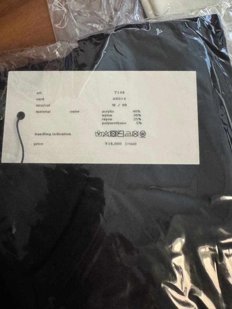 AKM DUAL WARM L/S V-NECK ブラック