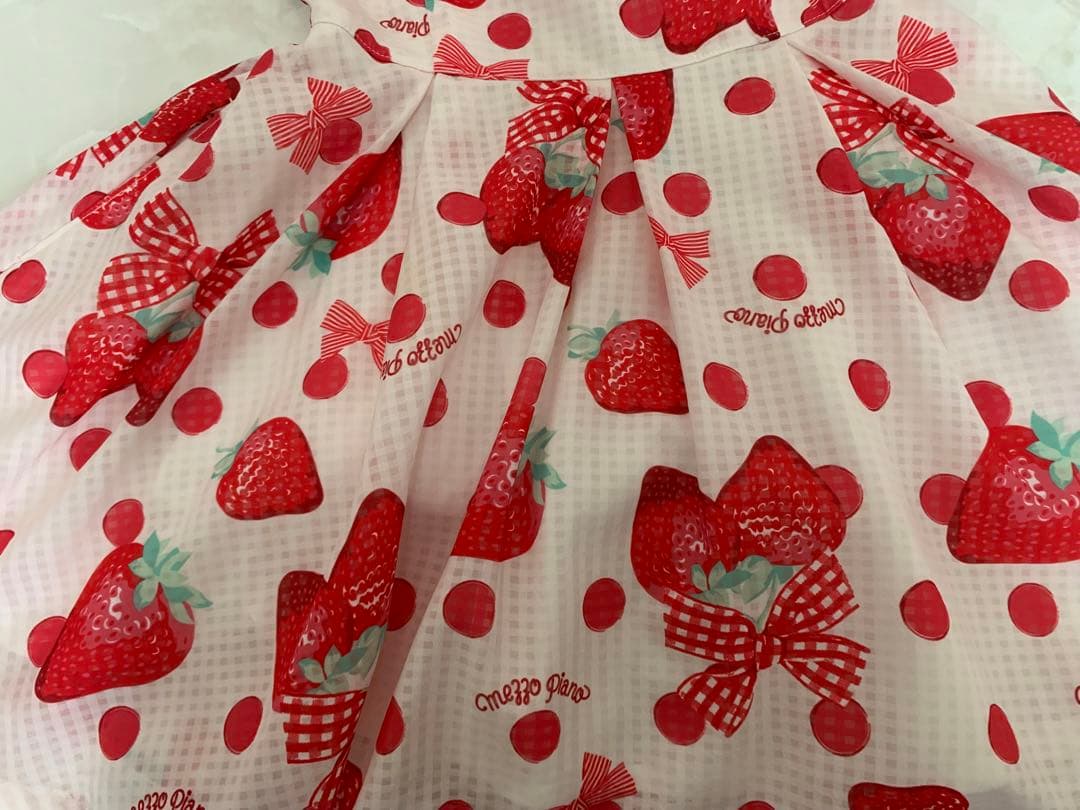 メゾピアノ♡阪急限定♡いちごワンピース♡110センチ美品♡ストロベリーワンピース