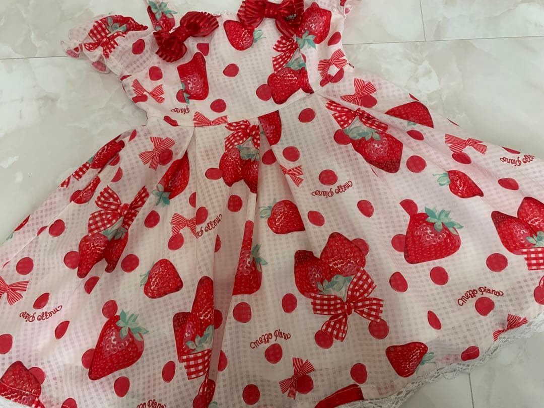 メゾピアノ♡阪急限定♡いちごワンピース♡110センチ美品♡ストロベリーワンピース