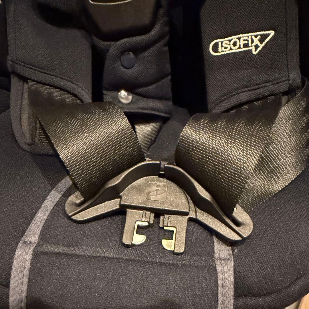 Aprica フラディア プラス ライト チャイルドシート(ライトネイビー)