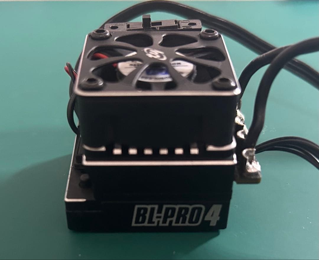 【最終値下げ】9 ヨコモ　BL-PRO4 ブラシレス　ESC ラジコン