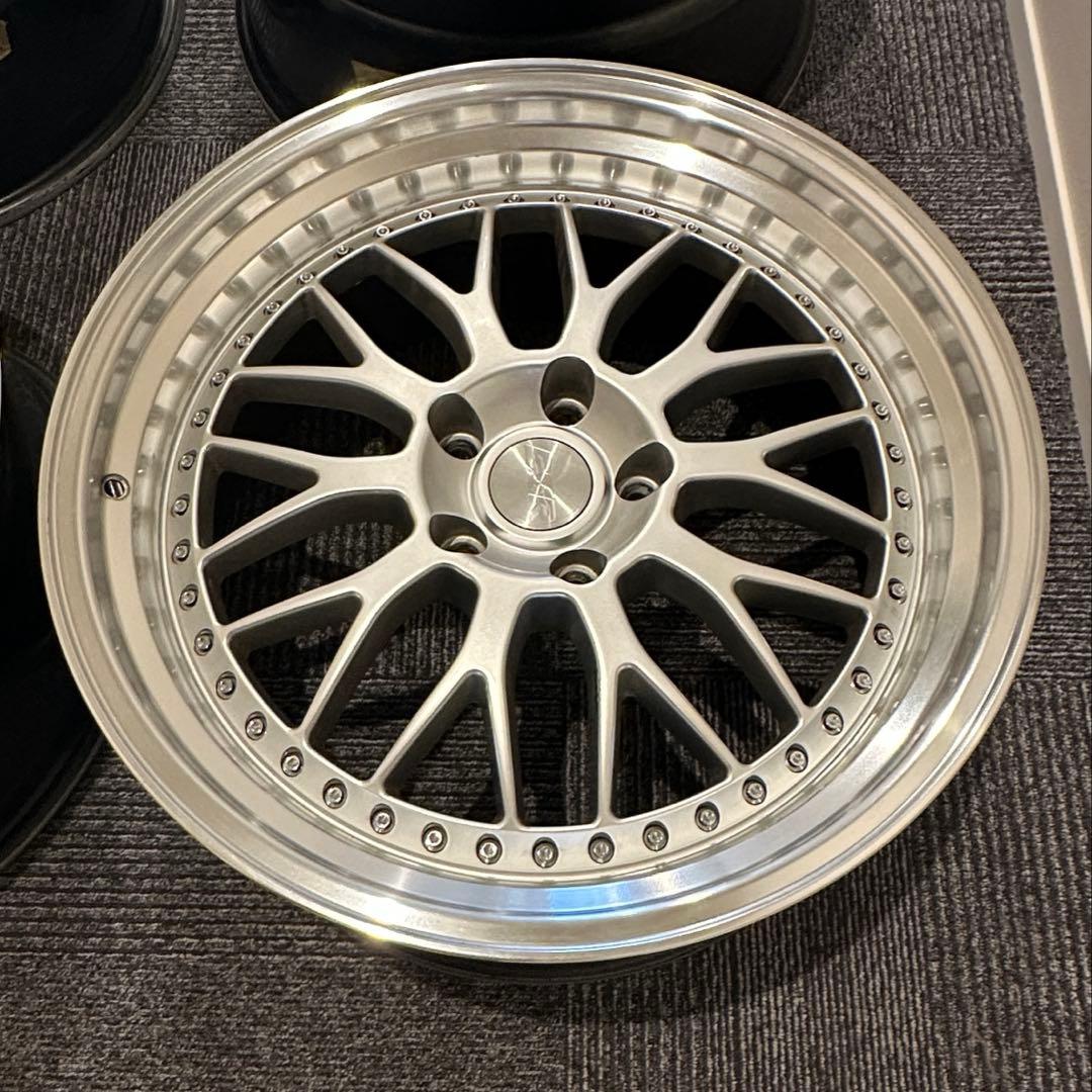 ESR SR01 20インチ 9J +35 PCD120  F レクサス