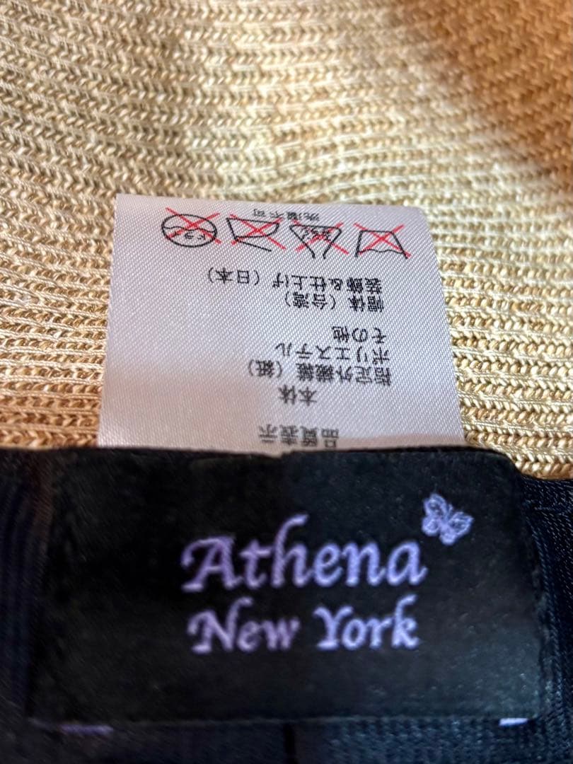 ベージュ 麦わら帽子 花の装飾付きアシーナニユーヨーク