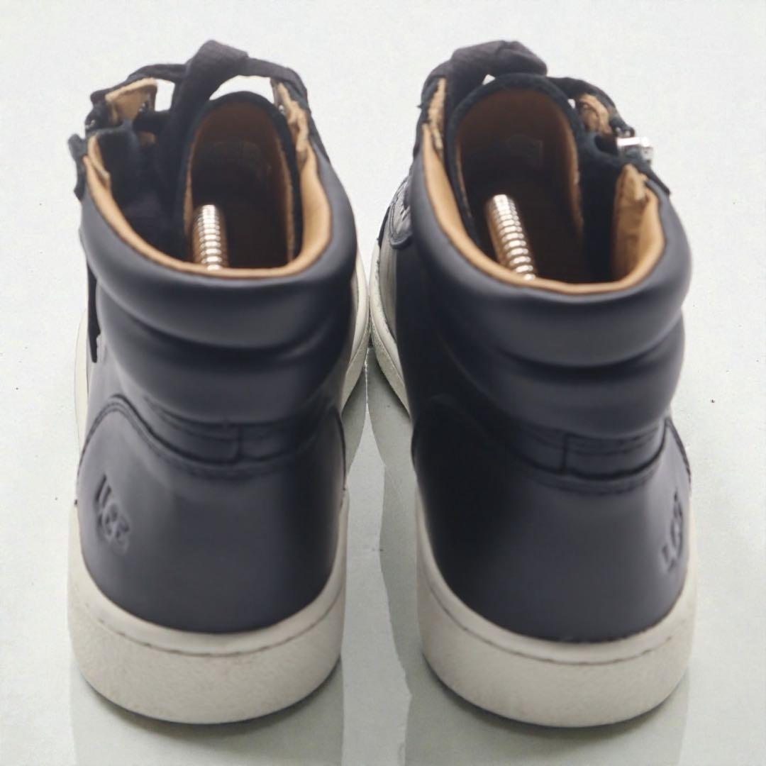 UGG アグ　スニーカー　ハイカット　レザー　ブラック　2208