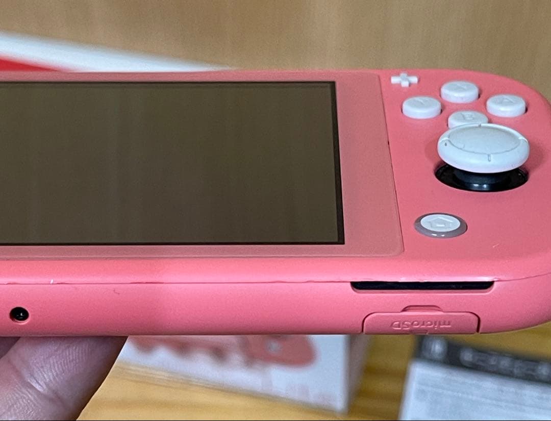 Nintendo Switch Lite コーラル 本体