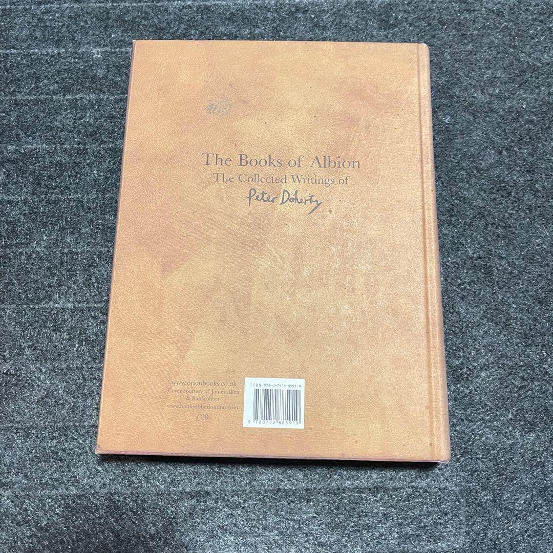 アート・デザイン・音楽 The Books of Albion / Peter Doherty