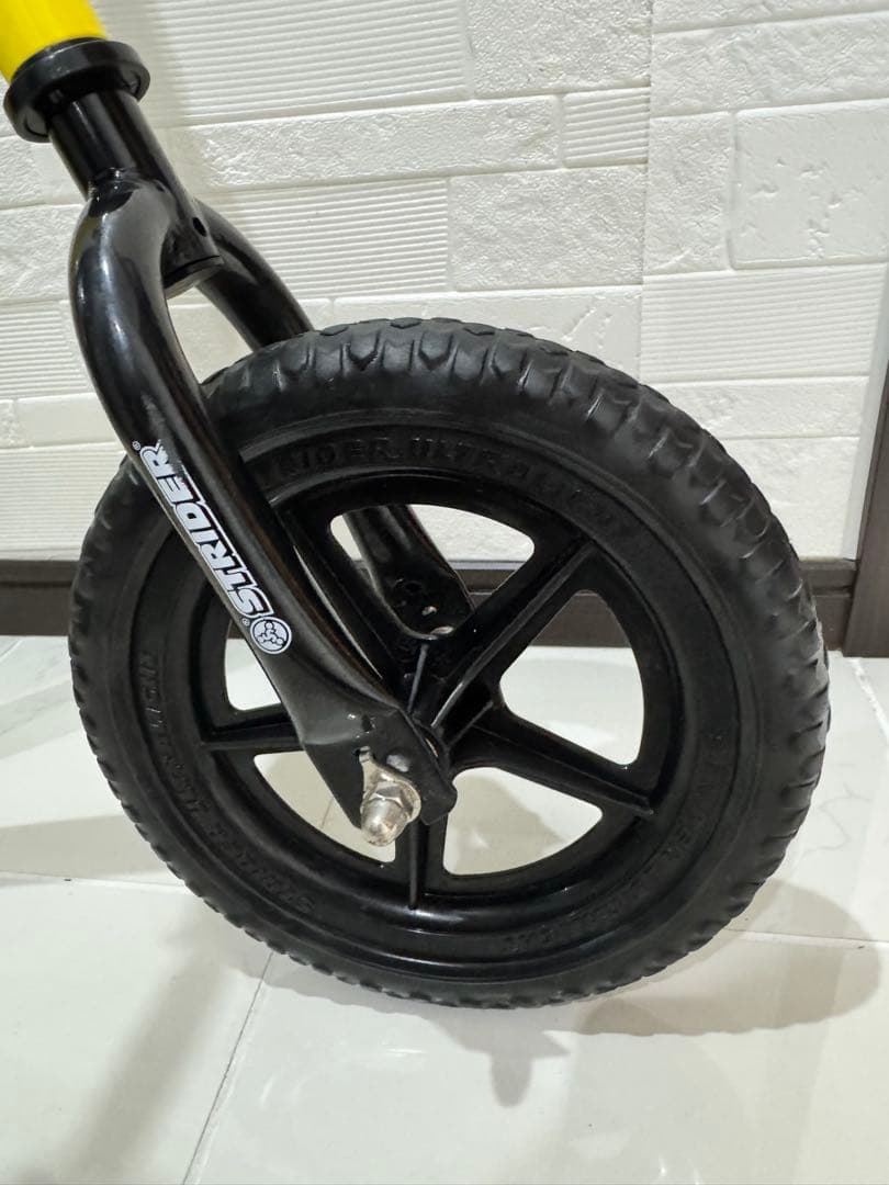 【美品】STRIDER ストライダー イエロー