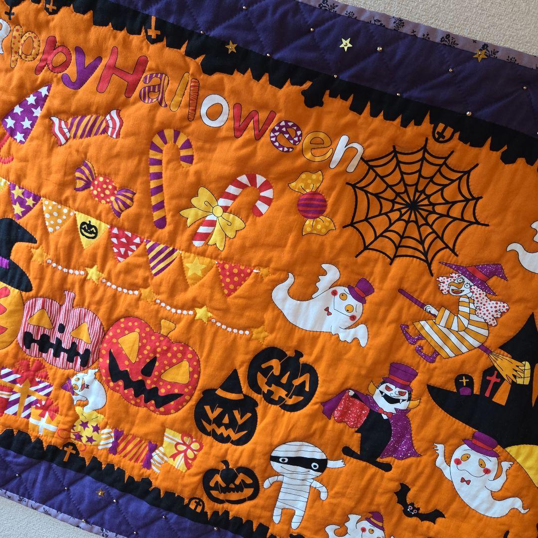 ハロウィンタペストリー