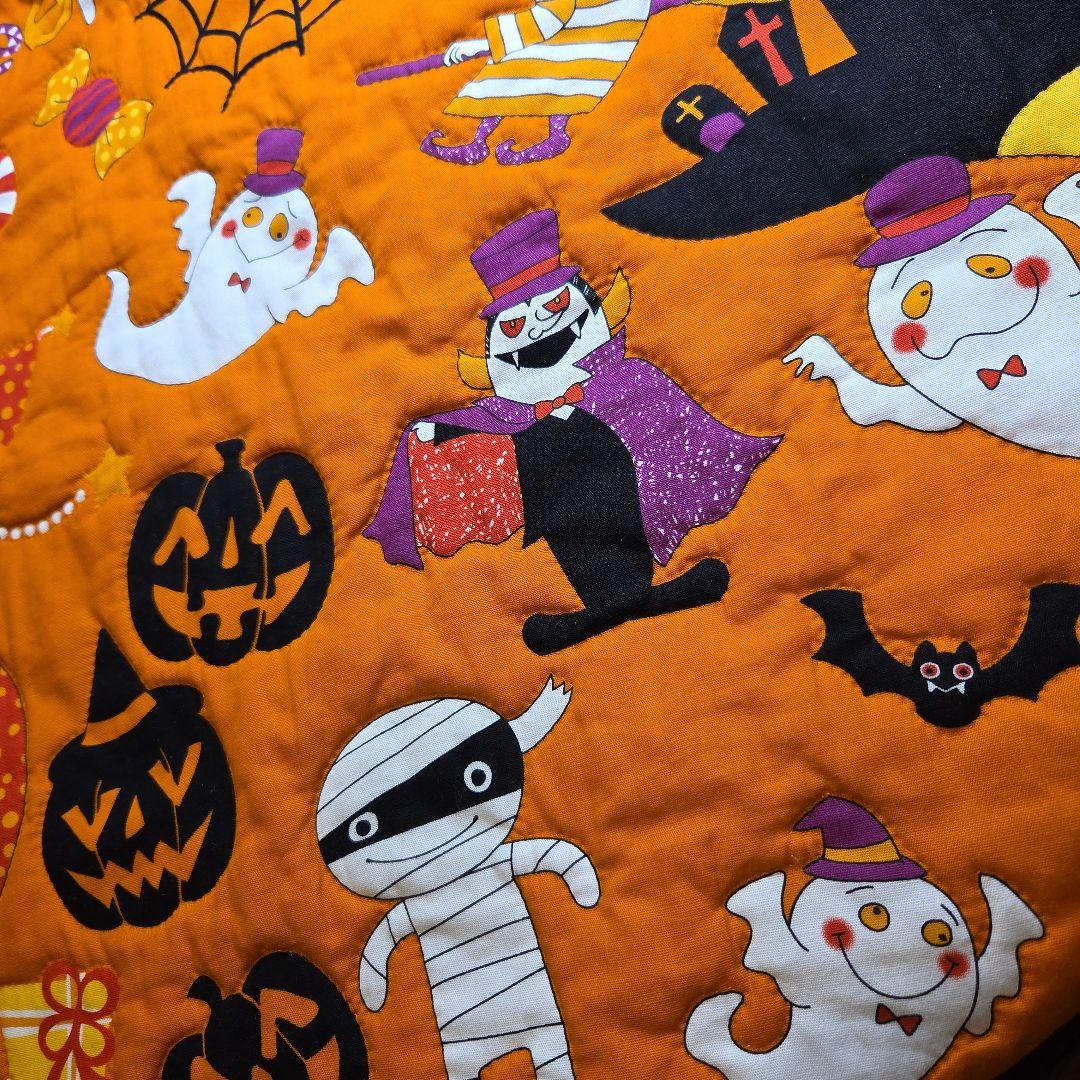 ハロウィンタペストリー