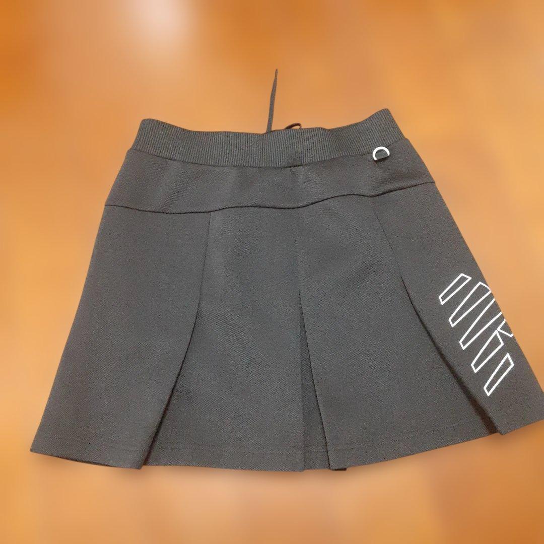 ニューバランス　レディースゴルフ　ウェア　セットアップ黒/白