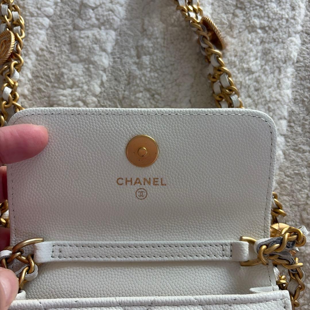 CHANEL ショルダーバッグ ホワイト　ノベルティ