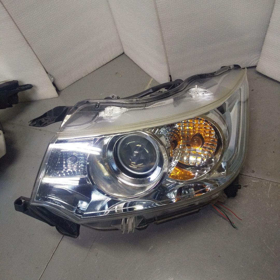 ワゴンR ヘッドライト MH44S HID 青色イルミネーション