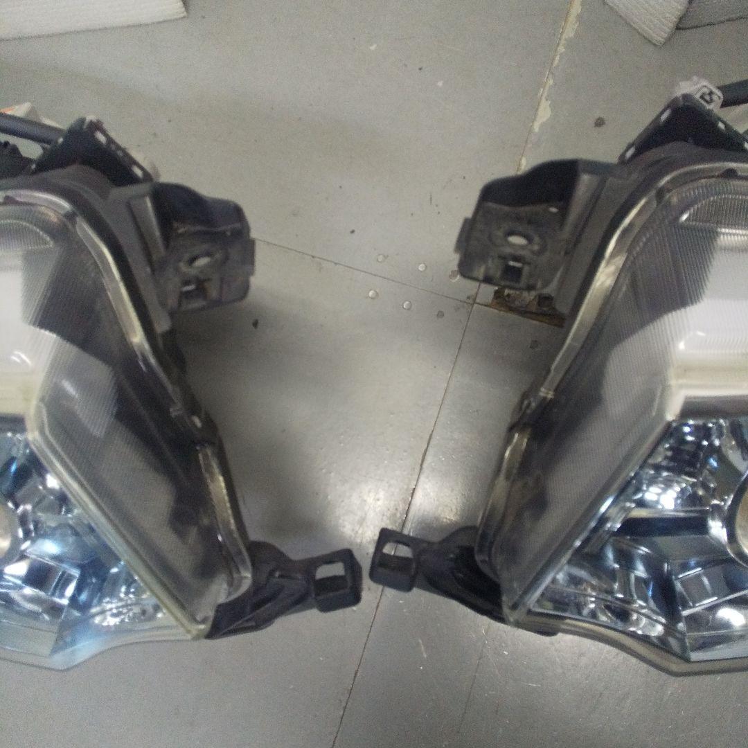 ワゴンR ヘッドライト MH44S HID 青色イルミネーション