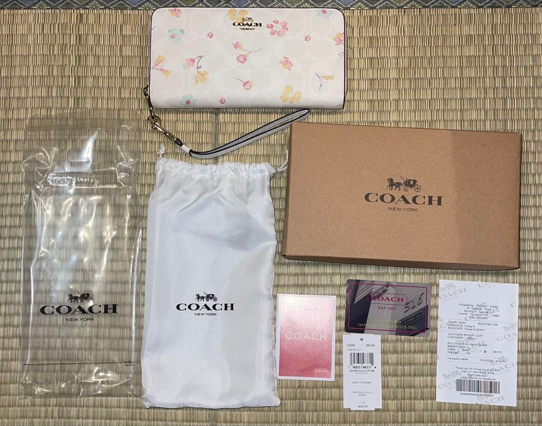 【新品未使用】COACH　長財布　C8695　SV/WT　ホワイト　花柄